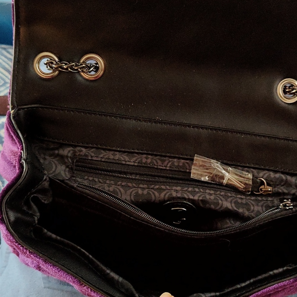 Bag - Picture 2 of 3